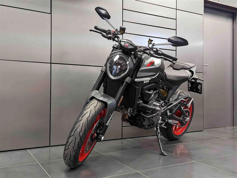 Мотоцикл Ducati Monster 937 + I поколение Monster 937 + Base Серый 2024