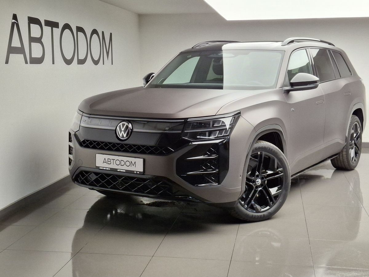 Volkswagen Teramont II поколение (China Market) 2.0 AMT 4WD (272 л.с.) Peak Коричневый 2026 