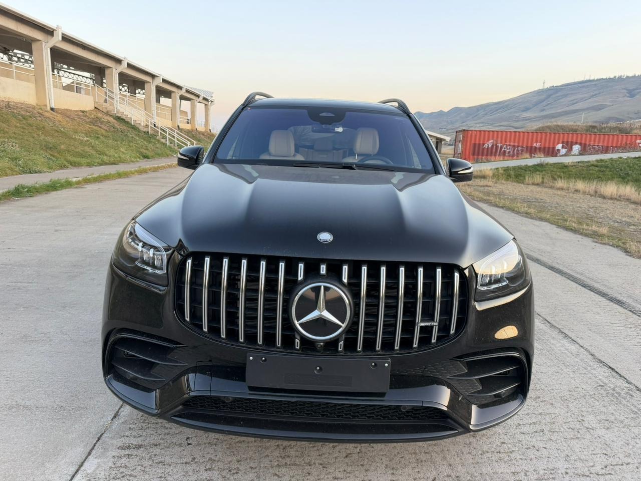 Автомобиль Mercedes-Benz GLS AMG II (X167) [рестайлинг] 4.0 AMT 4WD (612 л.с.) GLS 63 4MATIC+ Чёрный 2025 