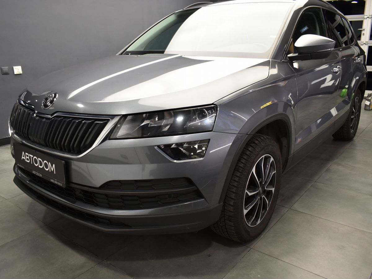 Skoda Karoq I поколение 1.4 AMT 4WD (150 л.с.) Hockey Edition Зелёный 2021 с пробегом 48 653 км