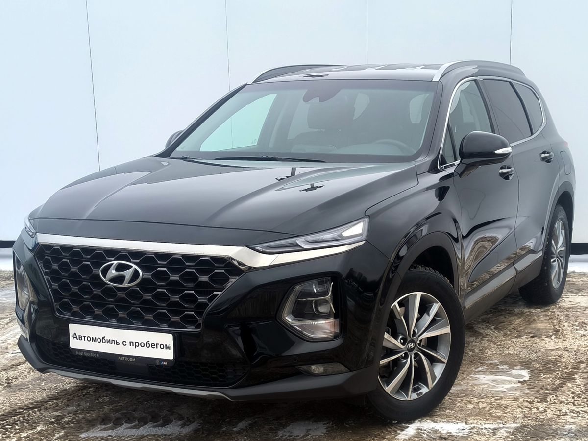 Автомобиль Hyundai Santa Fe IV поколение (TM) 2.2d AT 4WD (200 л.с.) Premier Черный 2019 с пробегом 47712 км