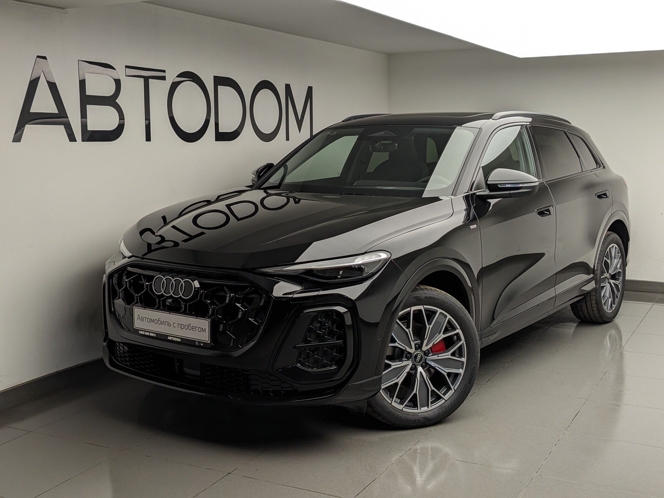 Audi Q5 III поколение (GU) 2.0 AMT 4WD (204 л.с.) 40 TFSI Quattro Чёрный 2026 