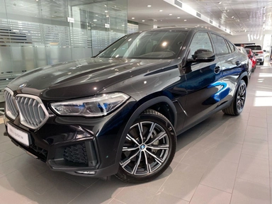 Автомобиль BMW X6 III поколение (G06) 3.0d AT 4WD (340 л.с.) Base Черный 2021 с пробегом 24259 км