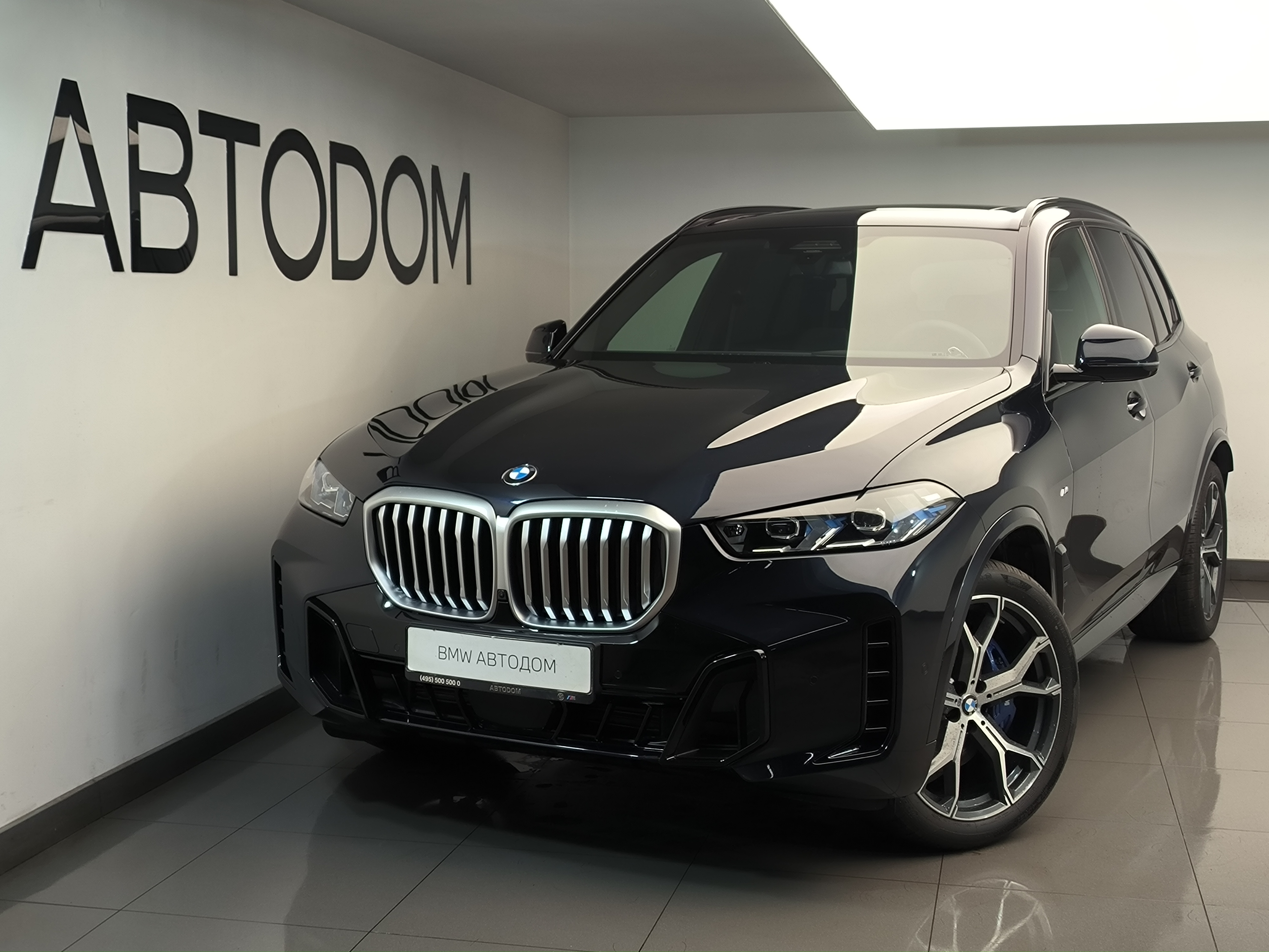 Автомобиль BMW X5 IV (G05) [рестайлинг] 3.0 AT 4WD (381 л.с.) xDrive40i Чёрный 2025 
