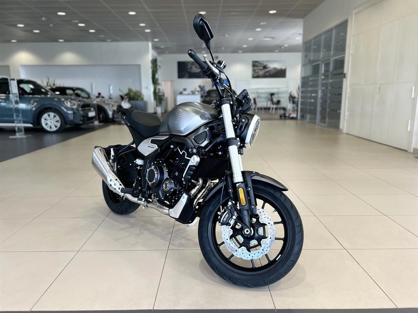 Мотоцикл VOGE AC525 I поколение AC525 Base Серый 2024