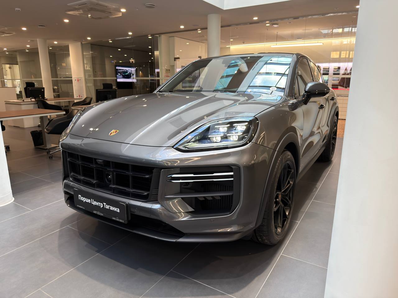 Porsche Cayenne III [рестайлинг] Turbo GT 4.0 AT 4WD (659 л.с.) Turbo GT Coupé Серый 2025 