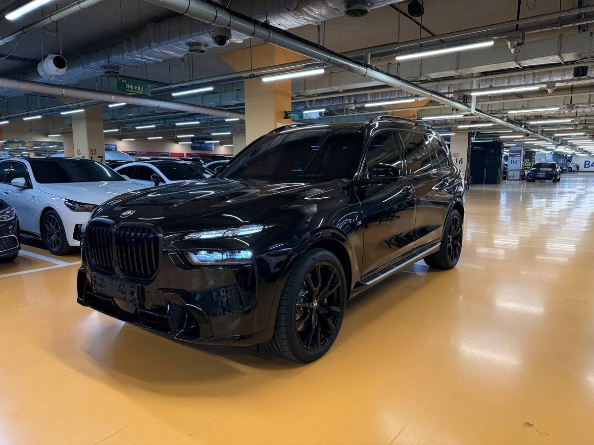 BMW X7 I (G07) [рестайлинг] 3.0d AT 4WD (340 л.с.) M Sport Pro Чёрный 2025 