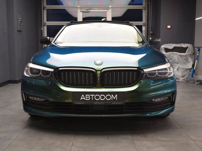 Автомобиль BMW 5 серии VII поколение (G30/G31) 530 3.0d AT 4WD (265 л.с.) Base Чёрный 2018 с пробегом 216 713 км