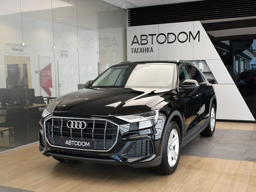 Автомобиль Audi Q8 I поколение 3.0d AT 4WD (231 л.с.) Base Чёрный 2023 с пробегом 75 км