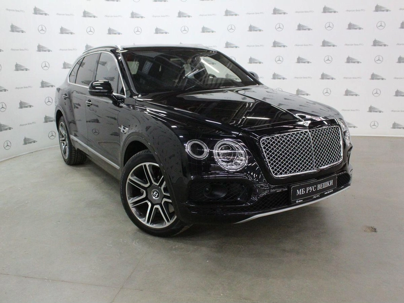 Автомобиль Bentley Bentayga I поколение 6.0 AT 4WD (608 л.с.) Individual Чёрный 2017 с пробегом 29 145 км