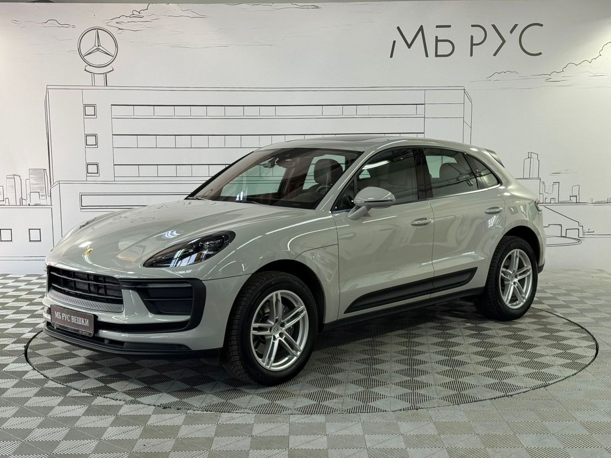 Автомобиль Porsche Macan I [2-й рестайлинг] 2.0 AMT 4WD (265 л.с.) T Серый 2022 с пробегом 36 500 км