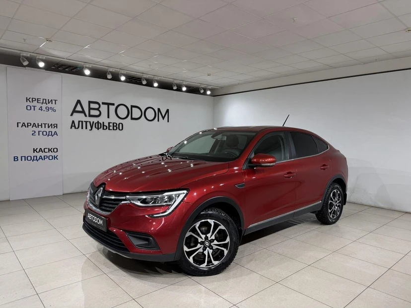 Автомобиль Renault Arkana I поколение 1.3 CVT 4WD (150 л.с.) Prime Красный 2019 с пробегом 122 815 км