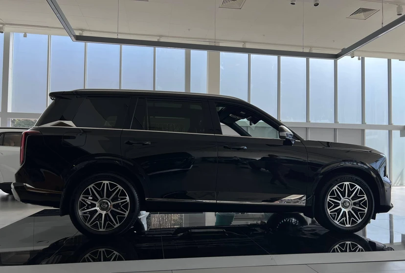 GAC GS8 II поколение 2.0 AT 4WD (231 л.с.) GX Premium Чёрный 2026