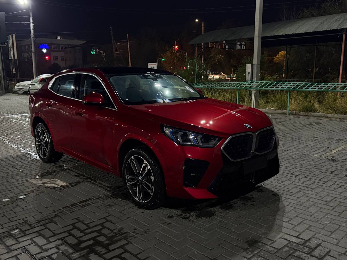 BMW X2 II поколение (U10) 2.0 AMT (204 л.с.) M Sport Красный 2024 
