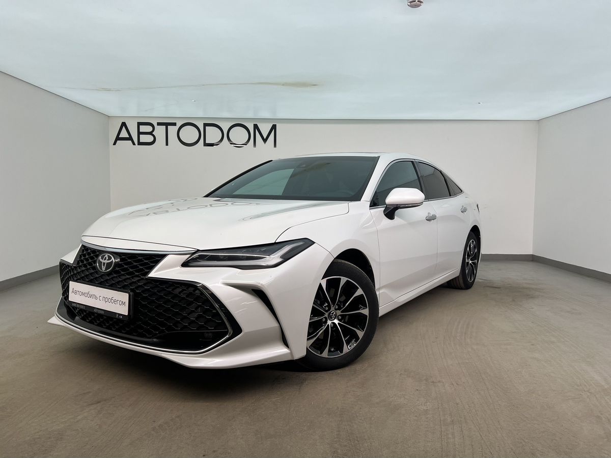 Автомобиль Toyota Avalon V поколение (XX50) 2.5 AT (209 л.с.) Luxury Белый 2022 с пробегом 84 751 км