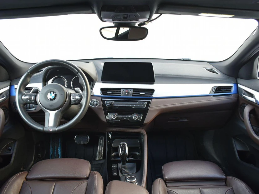 Автомобиль BMW X2 I поколение (F39) 2.0 AT 4WD (192 л.с.) M Sport Серый 2022 с пробегом 45 700 км