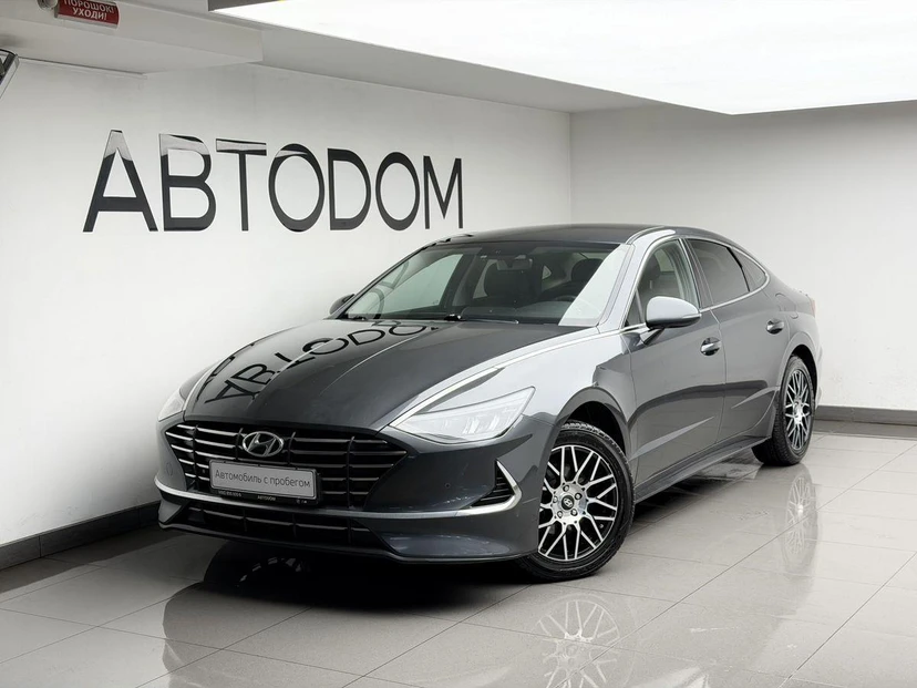 Hyundai Sonata VIII поколение (DN) 2.0 AT (150 л.с.) Style Серый 2020 с пробегом 156 411 км