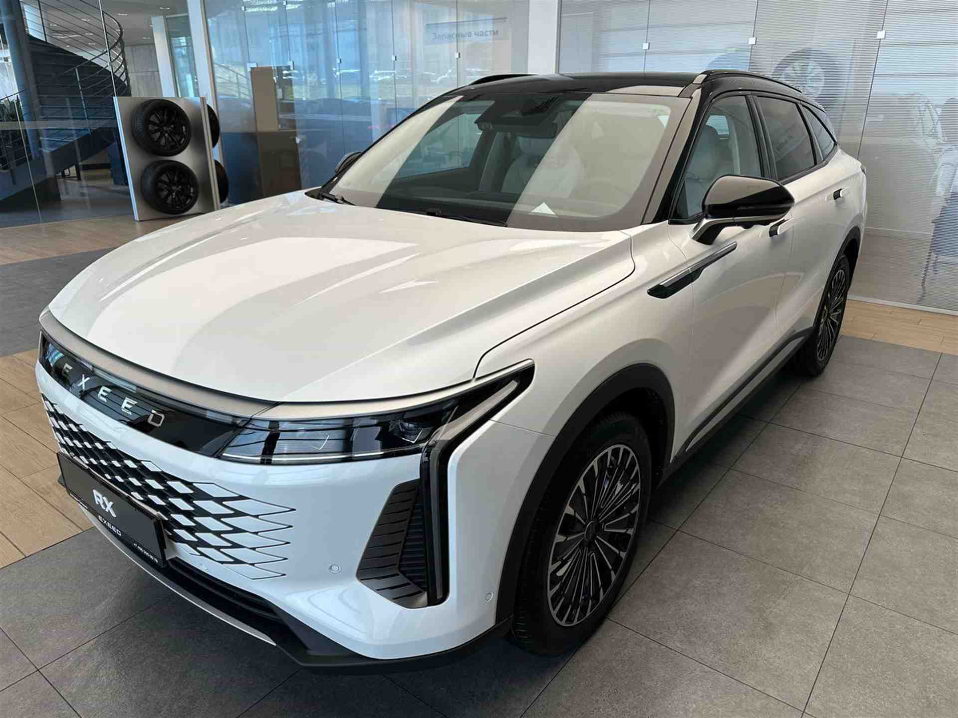 EXEED RX I поколение 2.0 AMT 4WD (249 л.с.) Флагман Белый 2025 