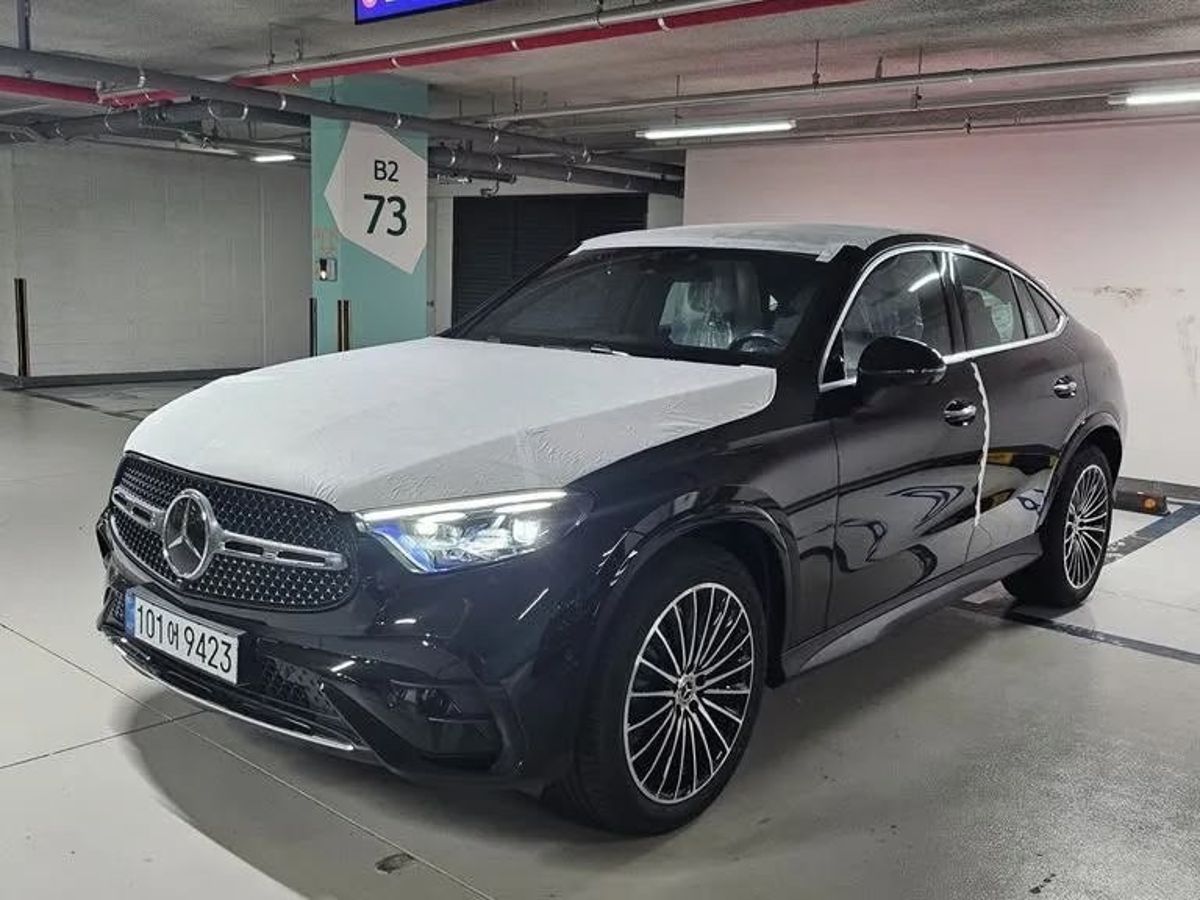 Mercedes-Benz GLC coupe II поколение (C254) 2.0 AT 4Matic (258 л.с.) Base Чёрный 2026 