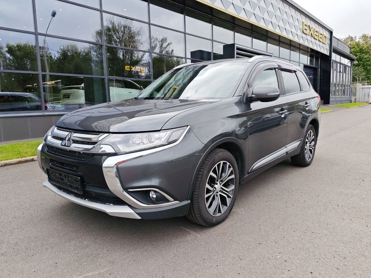 Mitsubishi Outlander III [2-й рестайлинг] 2.4 CVT 4WD (167 л.с.) Ultimate Серый 2018 с пробегом 97 921 км