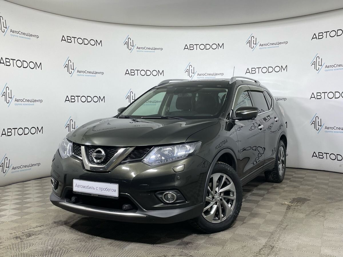Автомобиль Nissan X-Trail III поколение (T32) 2.0 CVT 4WD (144 л.с.) LE Top Зелёный 2016 с пробегом 176 394 км