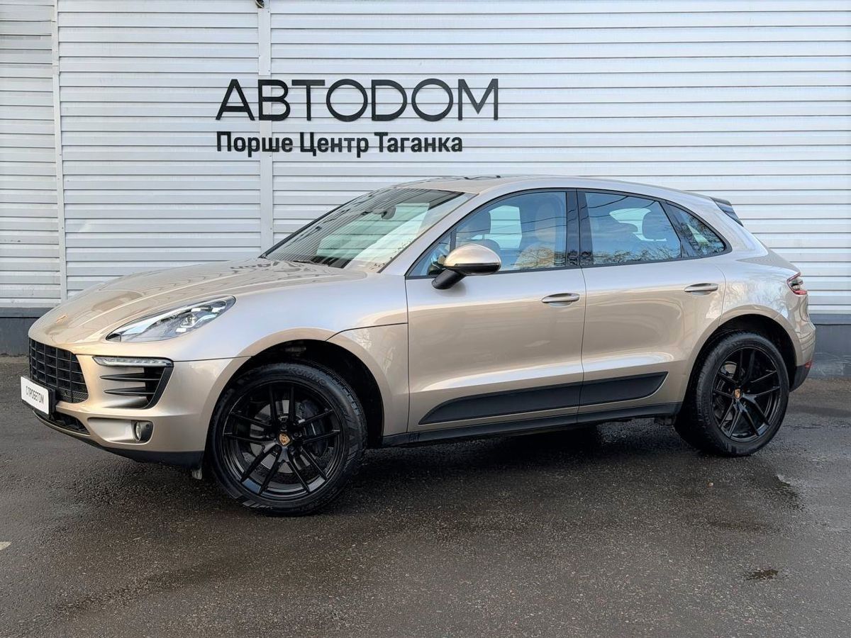 Автомобиль Porsche Macan I поколение 2.0 AMT 4WD (252 л.с.) Base Коричневый 2017 с пробегом 46 160 км