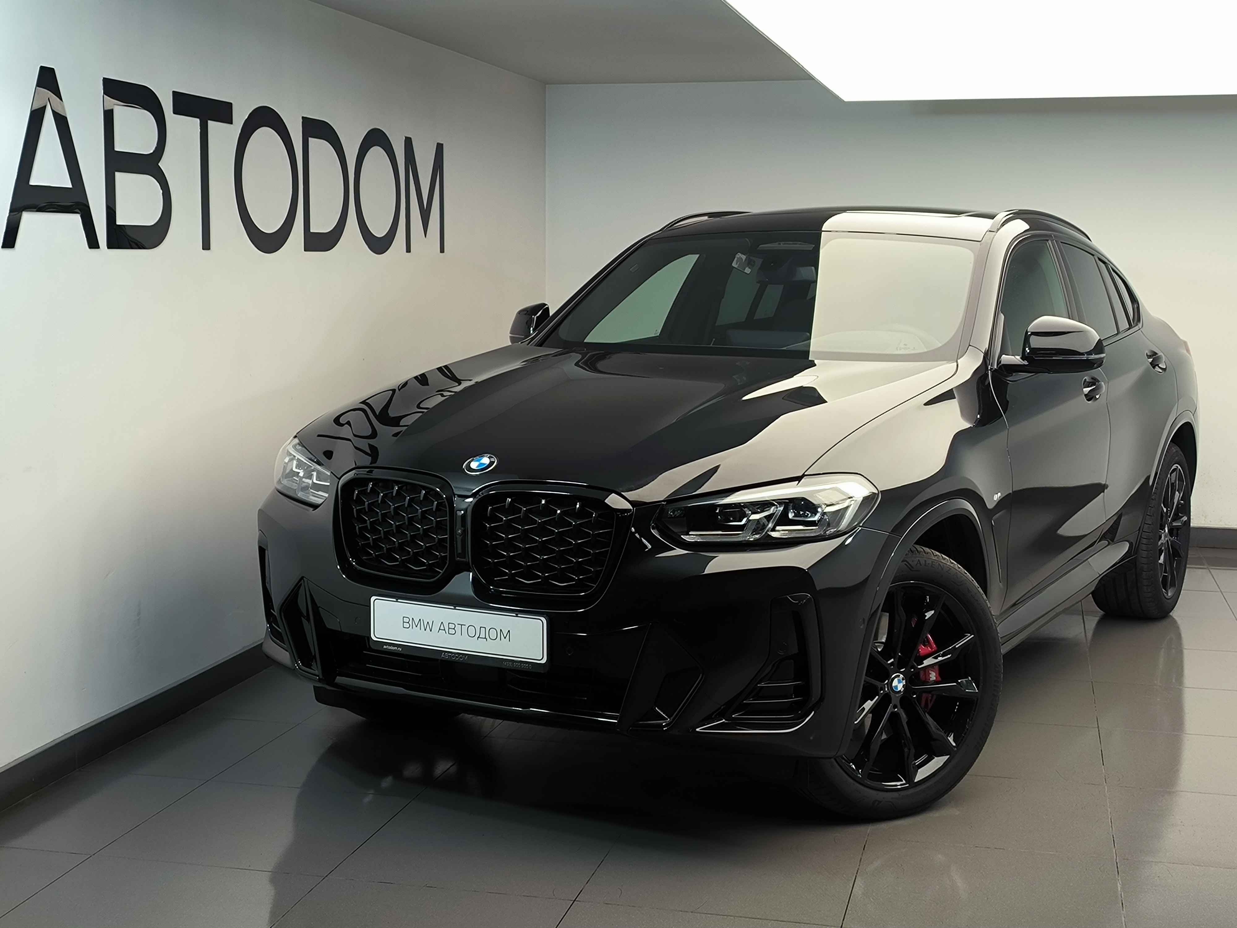 BMW X4 II (G02) [рестайлинг] 2.0 AT 4WD (184 л.с.) xDrive20i Чёрный 2025 