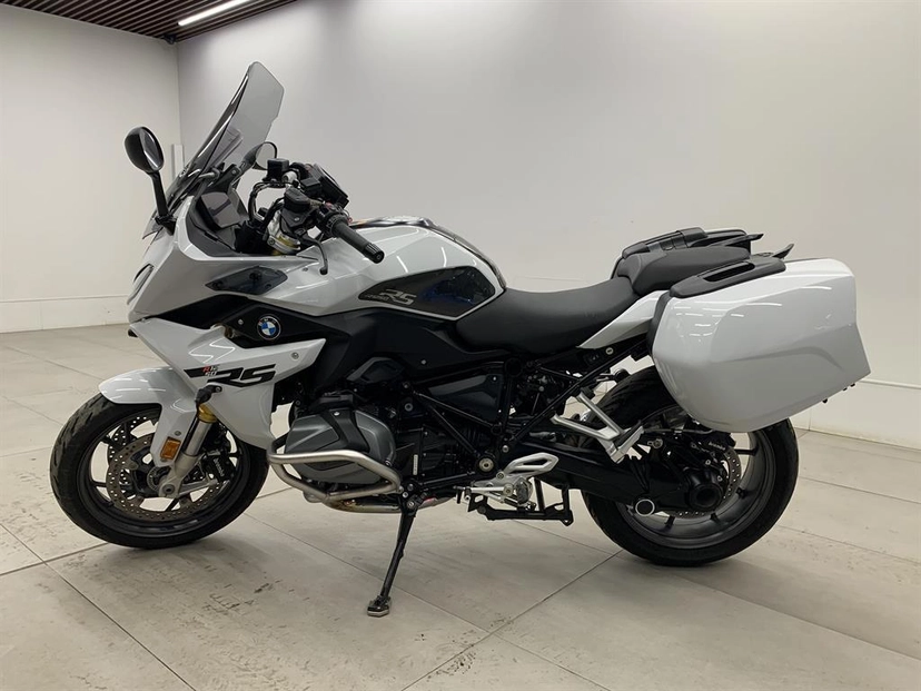 Мотоцикл BMW Motorrad R 1250 RS II поколение R 1250 RS Base Белый 2023 с пробегом 7 675 км