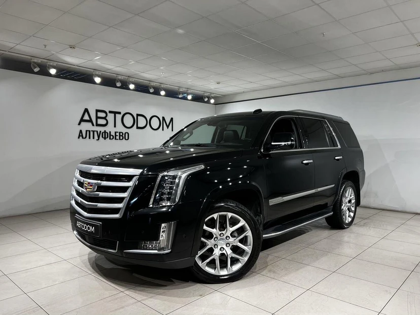 Cadillac Escalade IV поколение 6.2 AT 4WD (426 л.с.) Luxury Чёрный 2017 с пробегом 142 894 км