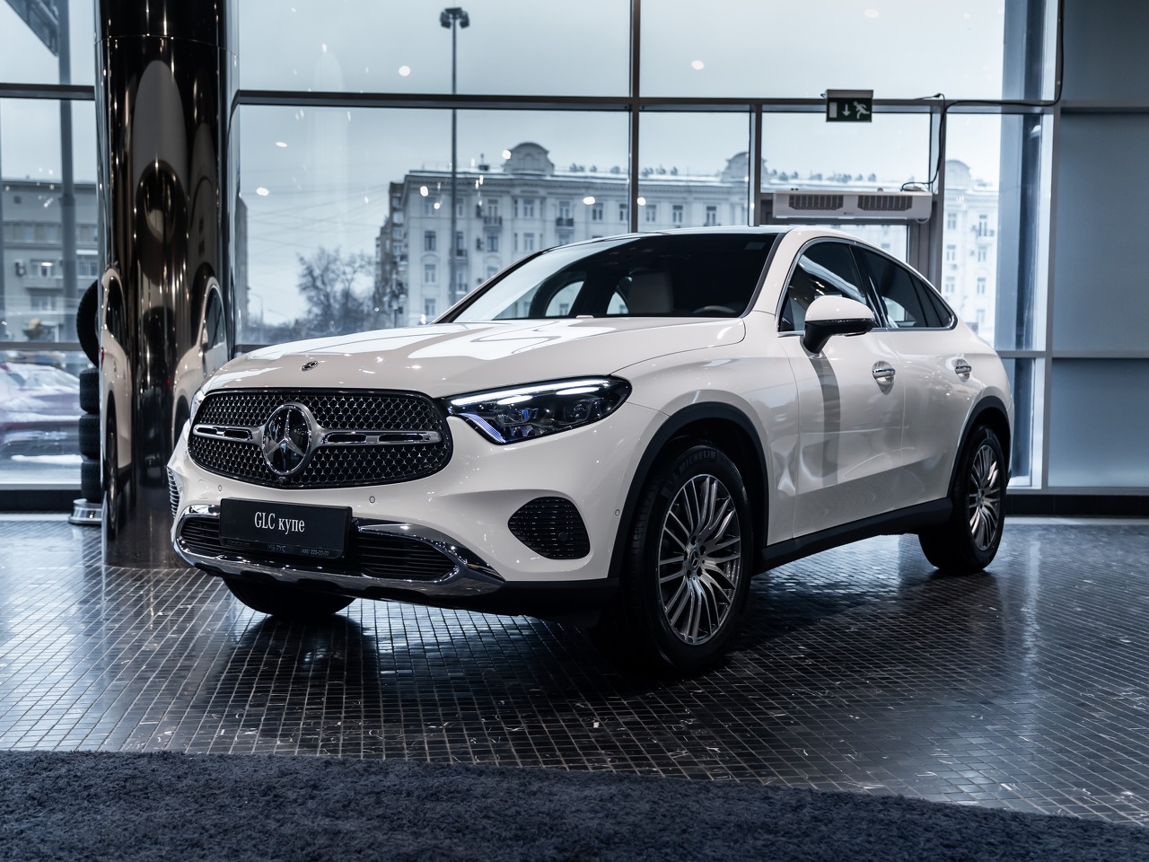 Автомобиль Mercedes-Benz GLC coupe II поколение (C254) 2.0 AT 4Matic (258 л.с.) Base Белый 2025 