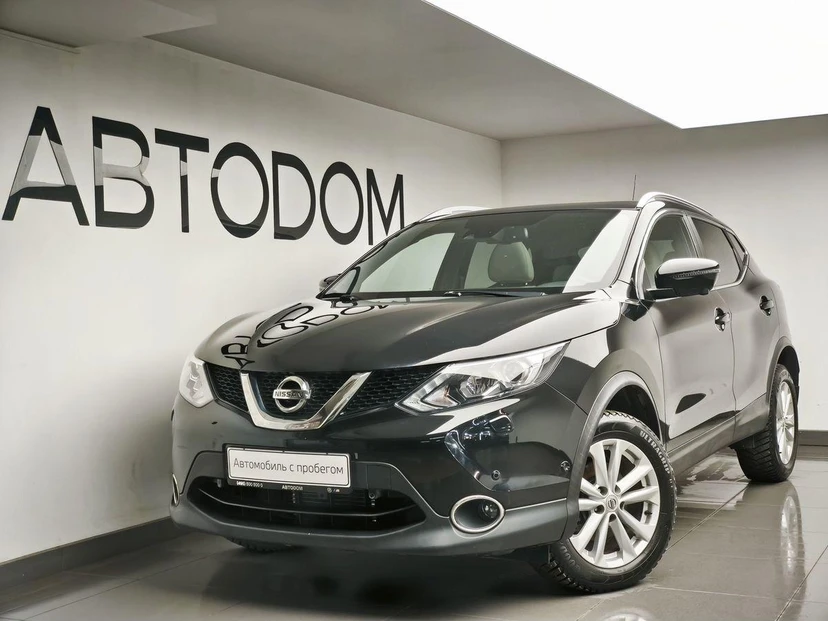 Автомобиль Nissan Qashqai II поколение 2.0 CVT 4WD (144 л.с.) LE+ Чёрный 2016 с пробегом 81 000 км