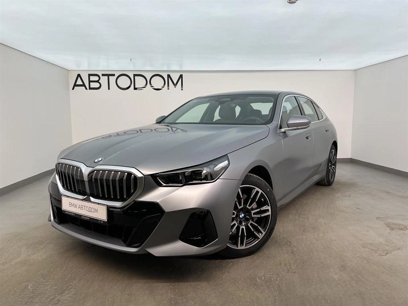 Автомобиль BMW 5 серии VIII поколение (G60) 2.0 AT 4WD (258 л.с.) M Sport Серый 2025