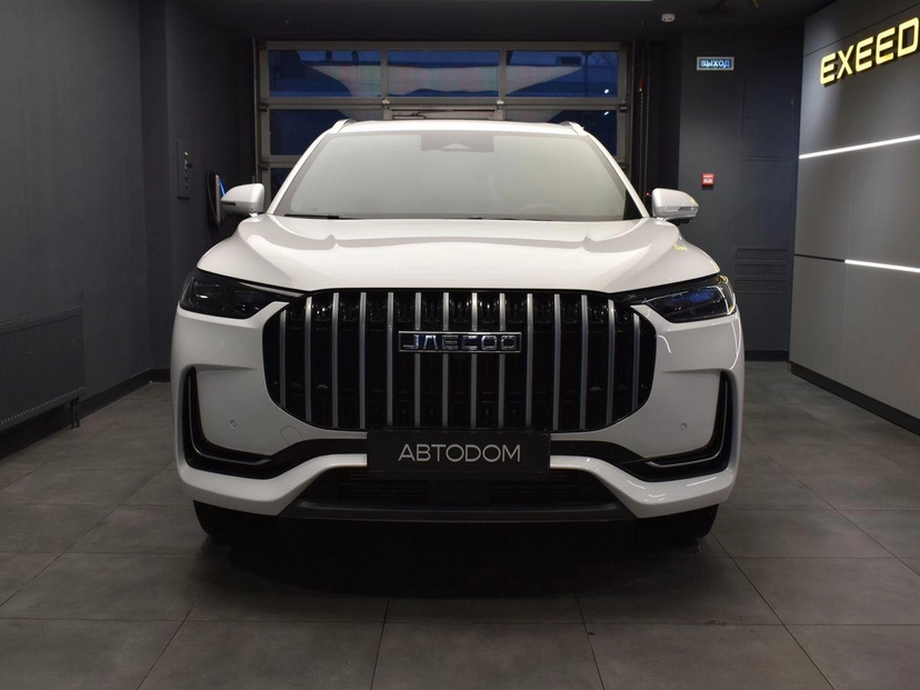Автомобиль Jaecoo J8 I поколение 2.0 AMT 4WD (249 л.с.) Supreme Белый 2024 с пробегом 39 800 км