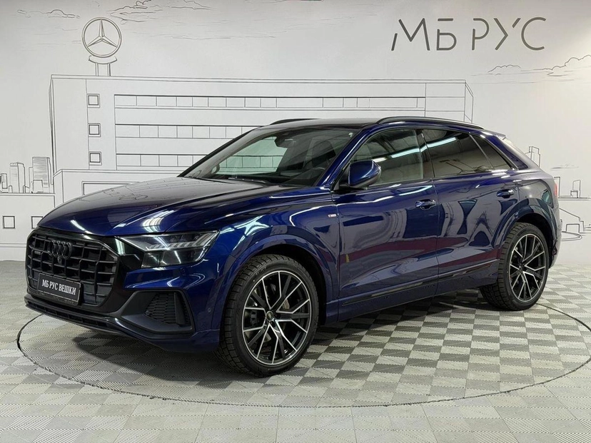 Автомобиль Audi Q8 I поколение (4M) 3.0d AT 4WD (249 л.с.) Design Синий 2022 с пробегом 67 318 км