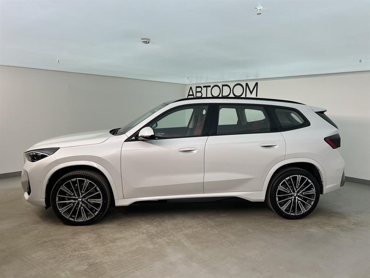 Автомобиль BMW X1 III поколение (U11) 2.0 AMT 4WD (204 л.с.) XDrive25Li M Sport Package Белый 2025 
