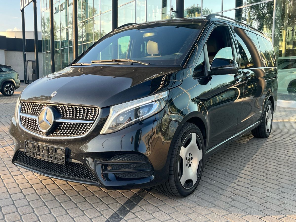 Mercedes-Benz V-Класс II (W447) [рестайлинг] 2.0d AT 4Matic (237 л.с.) Base Чёрный 2022 с пробегом 88 000 км