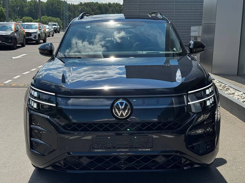 Volkswagen Teramont II поколение (China Market) 2.0 AMT 4WD (272 л.с.) Base Чёрный 2022