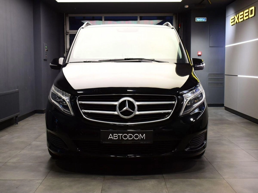 Автомобиль Mercedes-Benz V-Класс II поколение (W447) 250 2.1d AT Long (190 л.с.) Base Чёрный 2015 с пробегом 79 573 км