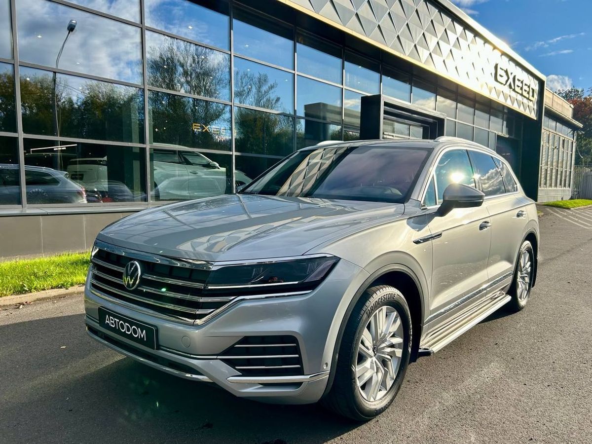 Volkswagen Touareg III поколение 3.0d AT 4WD (249 л.с.) Exclusive Серый 2021 с пробегом 82 531 км