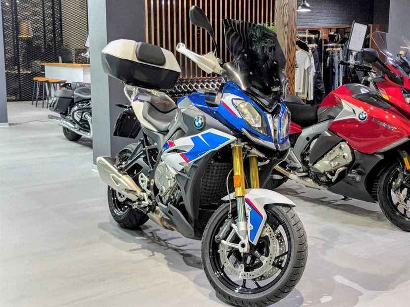 Мотоцикл BMW Motorrad S 1000 XR I поколение S 1000 XR Base Синий 2018 с пробегом 13 712 км