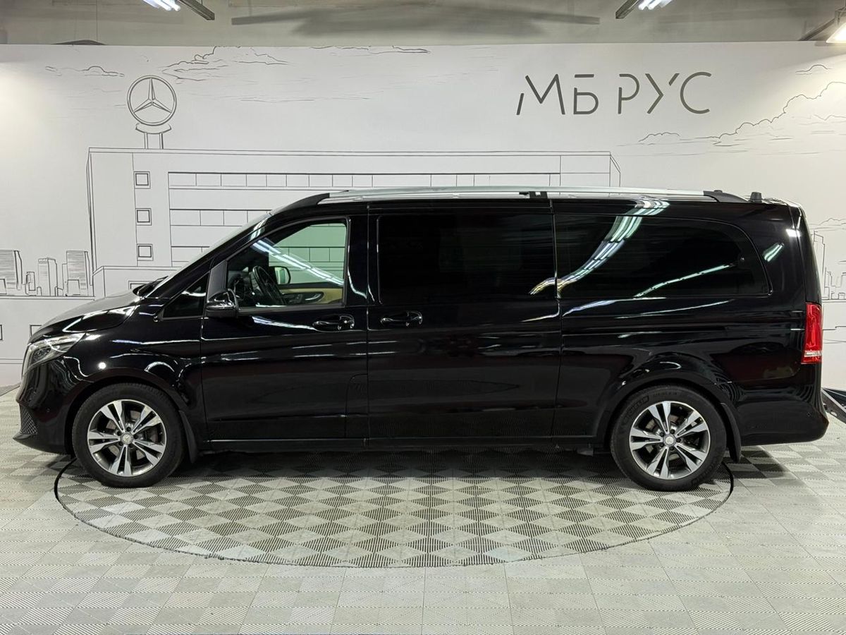 Автомобиль Mercedes-Benz V-Класс II (W447) [рестайлинг] 2.1d AT 4Matic Extra Long (136 л.с.) Base Чёрный 2020 с пробегом 163 714 км