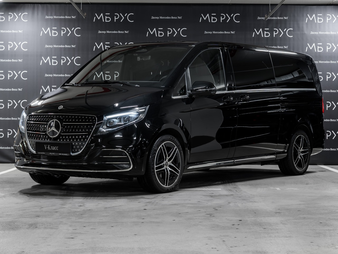 Mercedes-Benz V-Класс II (W447) [2-й рестайлинг] 2.0d AT 4Matic Extra Long (237 л.с.) Exclusive AMG Line Чёрный 2026 