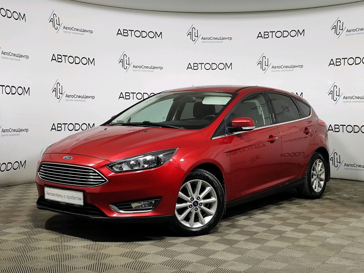 Автомобиль Ford Focus III [рестайлинг] 1.5 AT (150 л.с.) Titanium Красный 2017 с пробегом 79 000 км