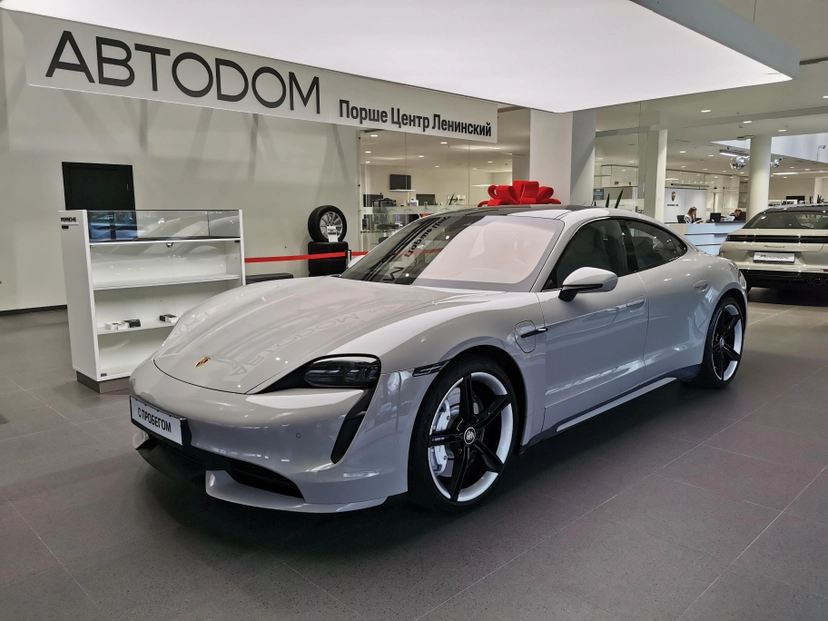 Автомобиль Porsche Taycan I поколение Turbo Electro AT 4WD (500 кВт) Turbo Серый 2021 с пробегом 12 785 км