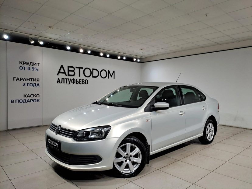 Автомобиль Volkswagen Polo V поколение 1.6 AT (105 л.с.) Comfortline Бежевый 2012 с пробегом 252 537 км