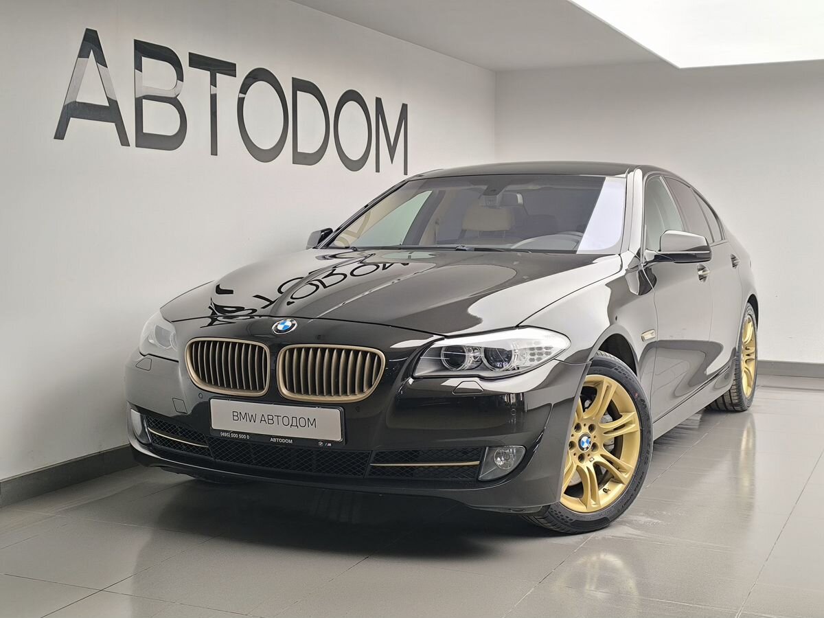 Автомобиль BMW 5 серии VI поколение (F07/F10/F11) 550 4.4 AT 4WD (407 л.с.) Base Чёрный 2012 с пробегом 39 435 км