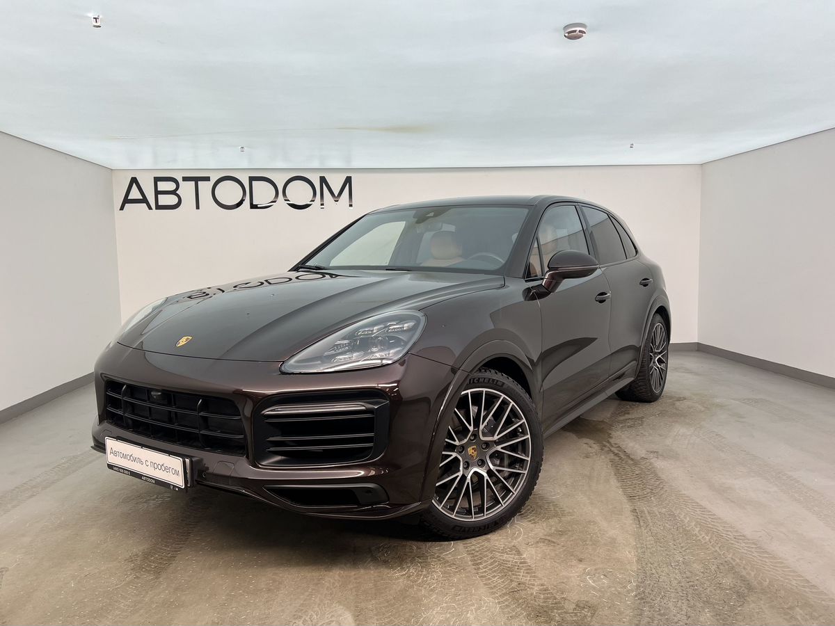 Автомобиль Porsche Cayenne III поколение 3.0 AT 4WD (340 л.с.) Base Коричневый 2018 с пробегом 88 654 км