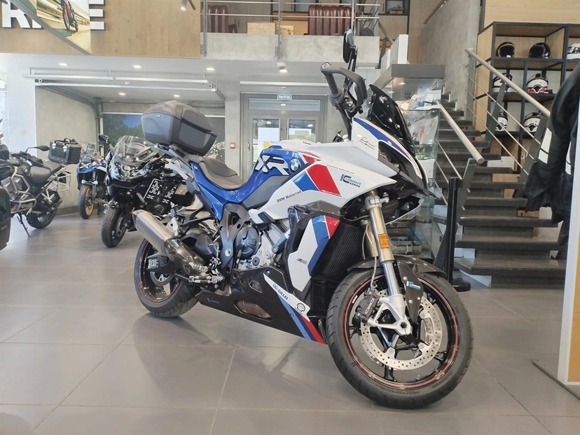Мотоцикл BMW Motorrad S 1000 XR II поколение S 1000 XR Base Белый 2020 с пробегом 5 681 км
