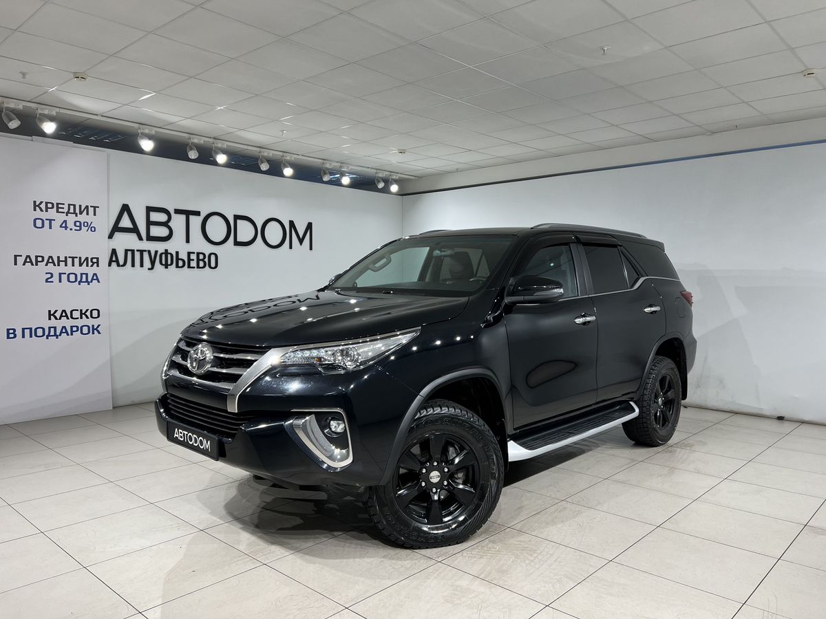 Toyota Fortuner II поколение 2.8d AT 4WD (177 л.с.) Престиж Чёрный 2017 с пробегом 204 302 км