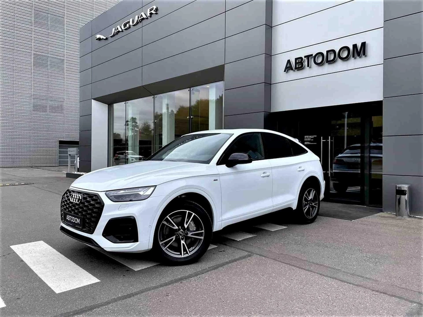 Автомобиль Audi Q5 Sportback I поколение (FY) 2.0 AMT 4WD (249 л.с.) Sport Белый 2023